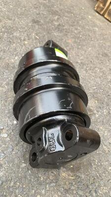 Натяжной ролик XCMG 370 - Процесс нормализации остаточного тепла, антивозрастной и коррозионностойкий, поддерживает натяжение гусеницы, подходит для горнодобывающих/строительных площадок, применим к инженерной технике экскаватора XCMG 370