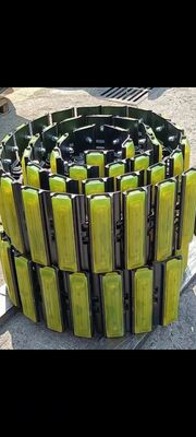 Сборка цепочки с резиновой пластиной на экскаваторе, сборка цепочки с подкладкой для деталей подъезда