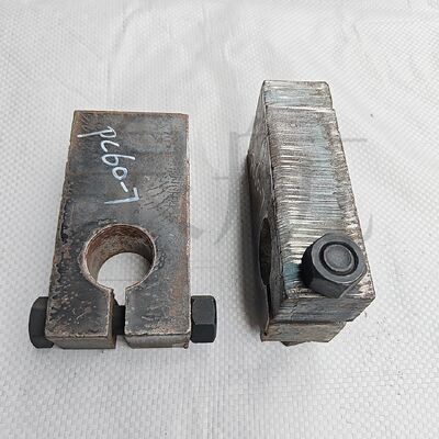 Komatsu PC60-7 экскаватор буксирующее колесное сиденье из прочной литой стали с точным положением отверстия для легкой установки и долговечности